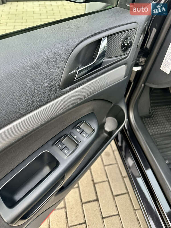 Универсал Skoda Octavia 2011 в Житомире фото 21 Универсал Skoda Octavia 2011 в Житомире