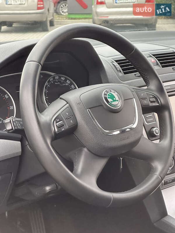 Универсал Skoda Octavia 2011 в Житомире фото 28 Универсал Skoda Octavia 2011 в Житомире