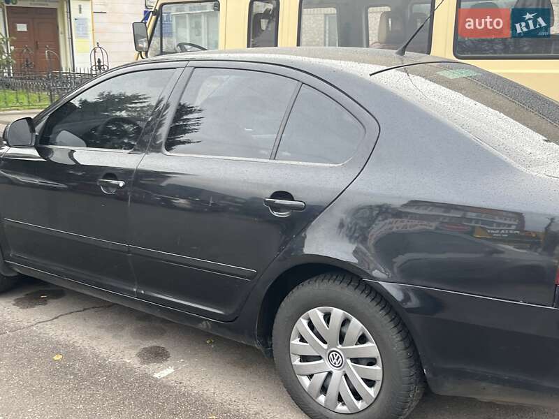 Лифтбек Skoda Octavia 2010 в Иванкове