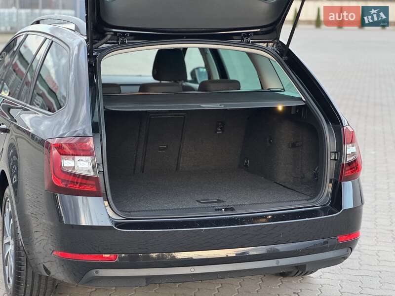 Универсал Skoda Octavia 2018 в Сарнах