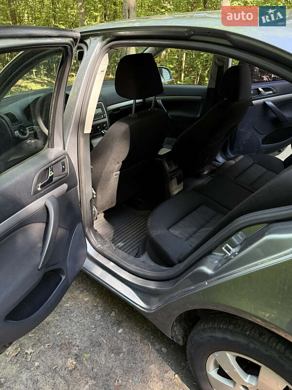 Ліфтбек Skoda Octavia 2012 в Луцьку