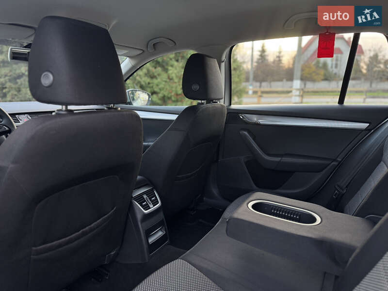 Универсал Skoda Octavia 2014 в Кропивницком фото 22 Универсал Skoda Octavia 2014 в Кропивницком