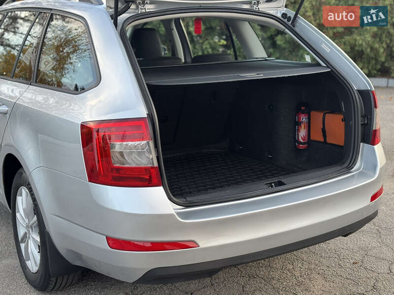 Универсал Skoda Octavia 2014 в Кропивницком фото 29 Универсал Skoda Octavia 2014 в Кропивницком