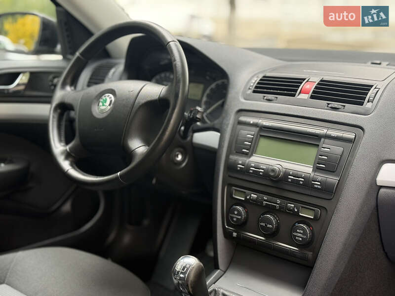 Лифтбек Skoda Octavia 2008 в Виннице