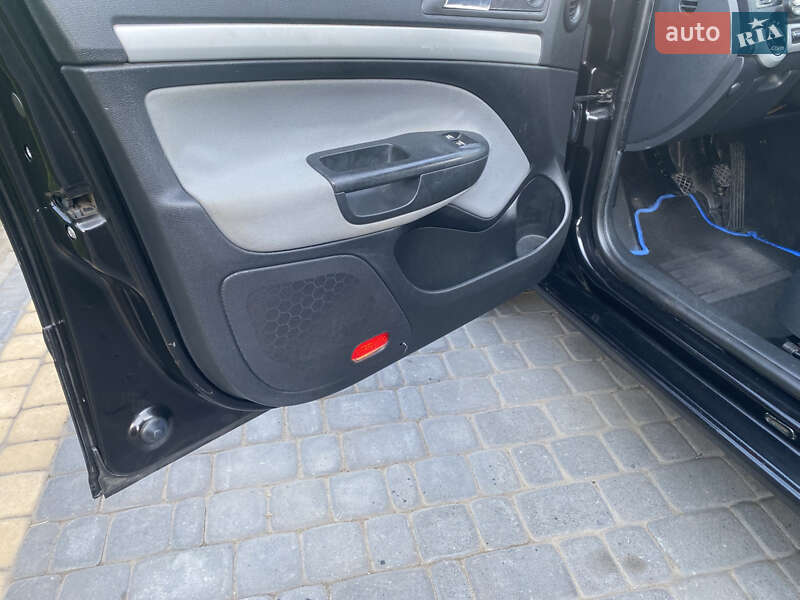 Универсал Skoda Octavia 2006 в Любомле