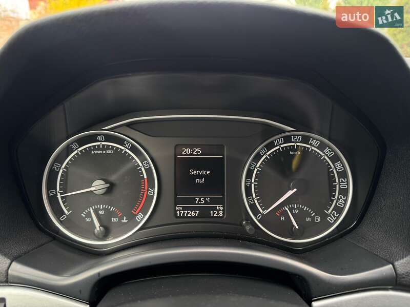 Лифтбек Skoda Octavia 2012 в Луцке фото 15 Лифтбек Skoda Octavia 2012 в Луцке