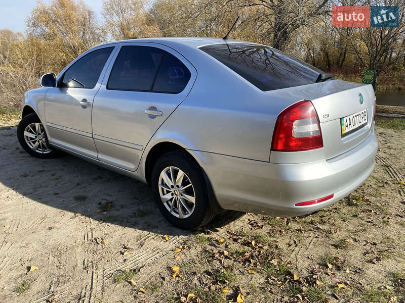 Лифтбек Skoda Octavia 2012 в Киеве