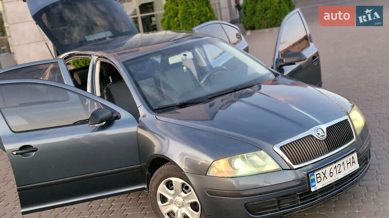 Лифтбек Skoda Octavia 2004 в Борщеве фото 2 Лифтбек Skoda Octavia 2004 в Борщеве