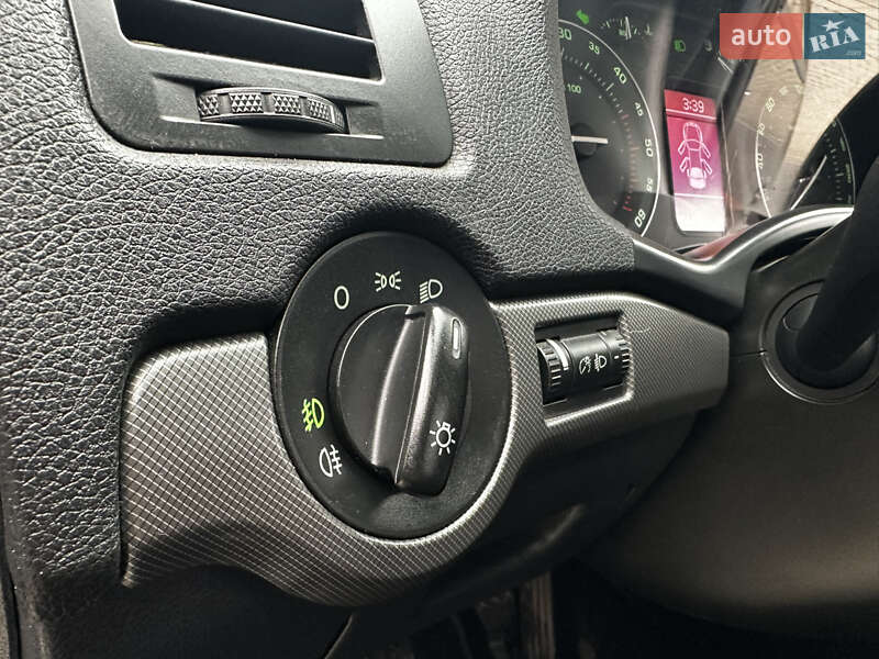 Универсал Skoda Octavia 2006 в Костополе фото 17 Универсал Skoda Octavia 2006 в Костополе