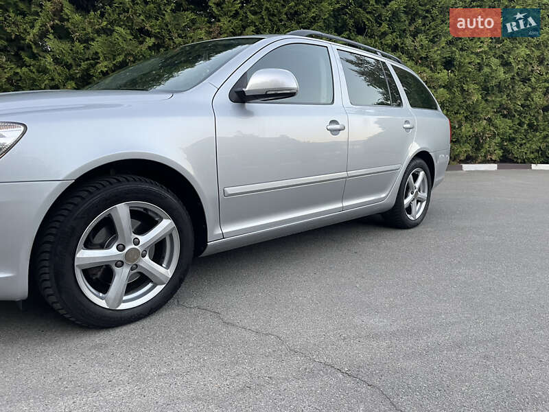 Універсал Skoda Octavia 2010 в Броварах