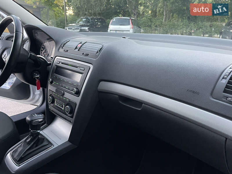 Універсал Skoda Octavia 2010 в Броварах