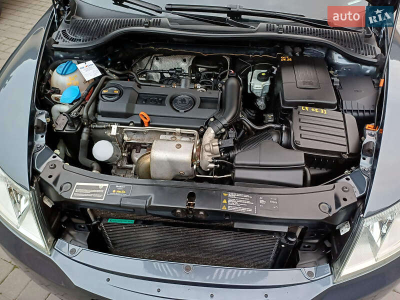 Лифтбек Skoda Octavia 2009 в Луцке