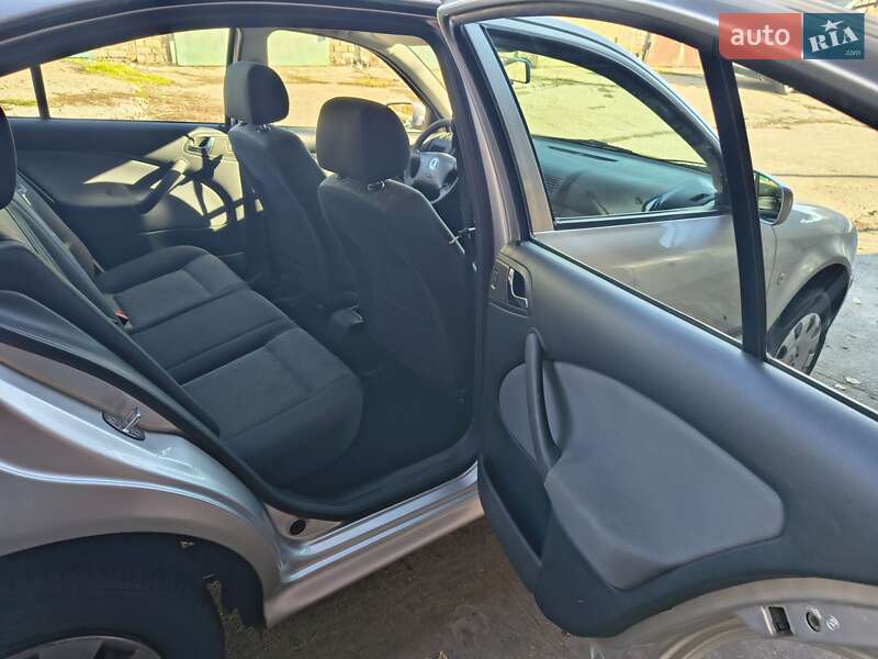 Лифтбек Skoda Octavia 2007 в Южноукраинске фото 4 Лифтбек Skoda Octavia 2007 в Южноукраинске