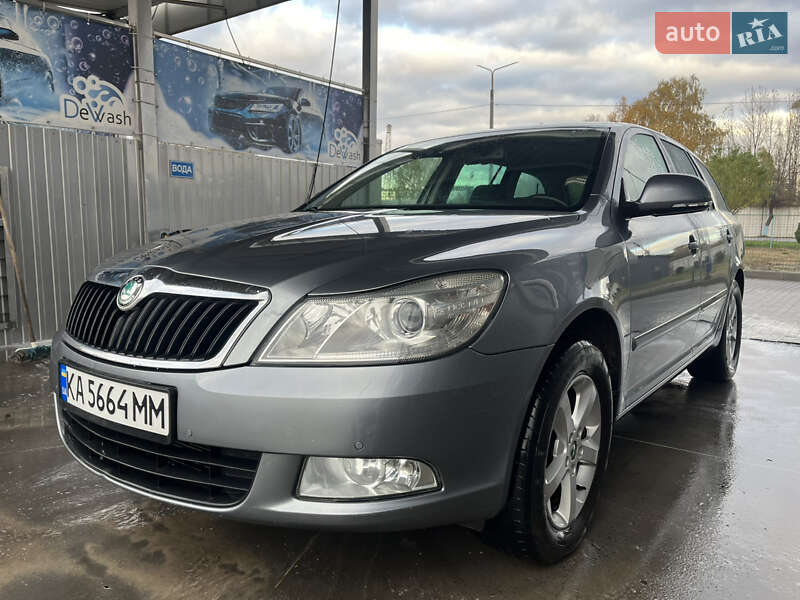 Универсал Skoda Octavia 2013 в Калиновке фото 2 Универсал Skoda Octavia 2013 в Калиновке