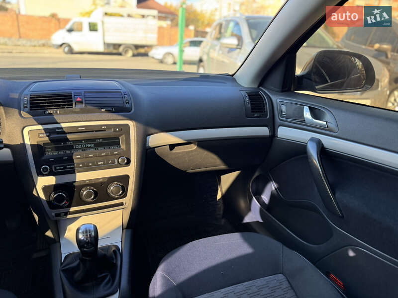 Лифтбек Skoda Octavia 2010 в Бердичеве