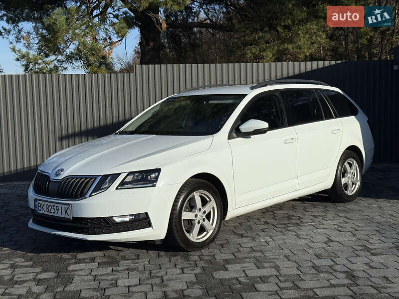 Універсал Skoda Octavia 2017 в Рівному