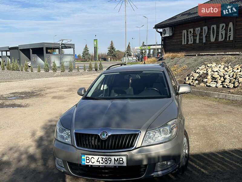 Универсал Skoda Octavia 2013 в Буске фото 12 Универсал Skoda Octavia 2013 в Буске