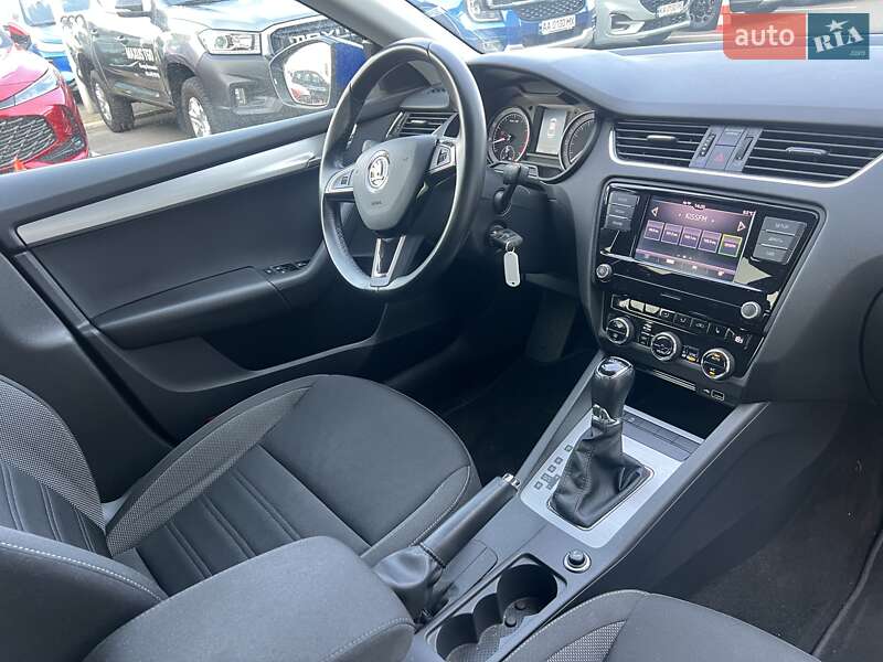 Лифтбек Skoda Octavia 2020 в Киеве фото 18 Лифтбек Skoda Octavia 2020 в Киеве