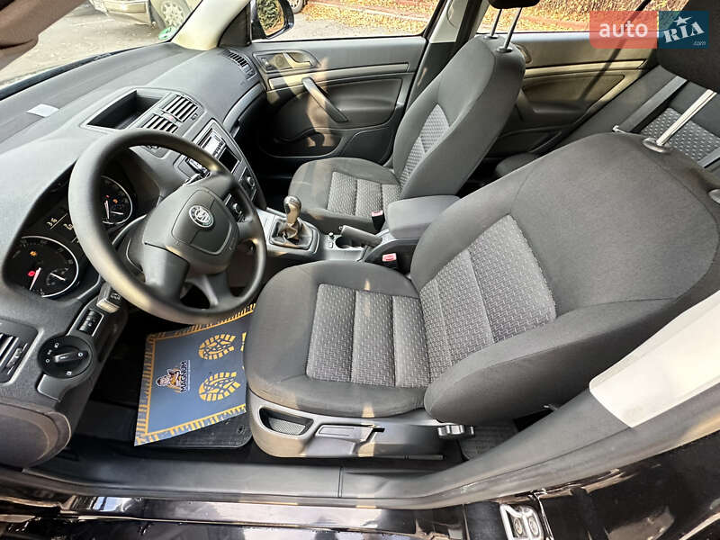 Универсал Skoda Octavia 2012 в Виннице