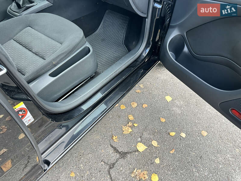 Универсал Skoda Octavia 2012 в Виннице