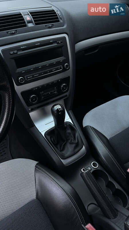 Лифтбек Skoda Octavia 2010 в Ужгороде