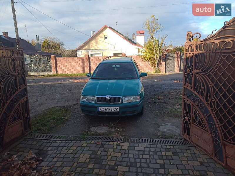 Универсал Skoda Octavia 2002 в Луцке