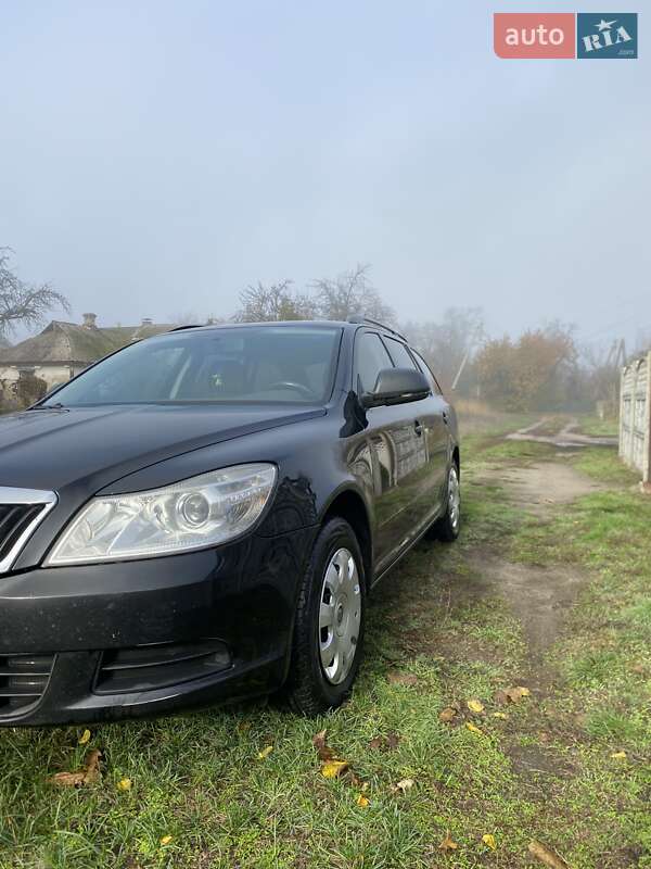 Универсал Skoda Octavia 2010 в Кременчуге фото 10 Универсал Skoda Octavia 2010 в Кременчуге