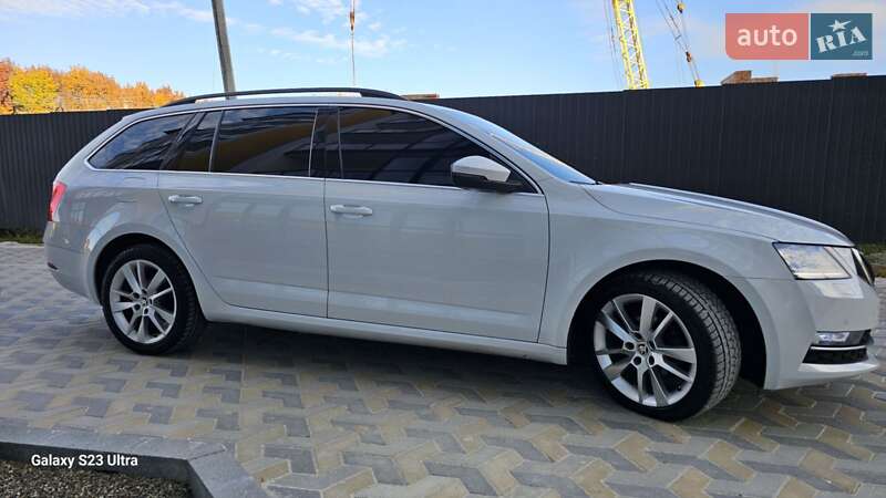 Універсал Skoda Octavia 2017 в Надвірній
