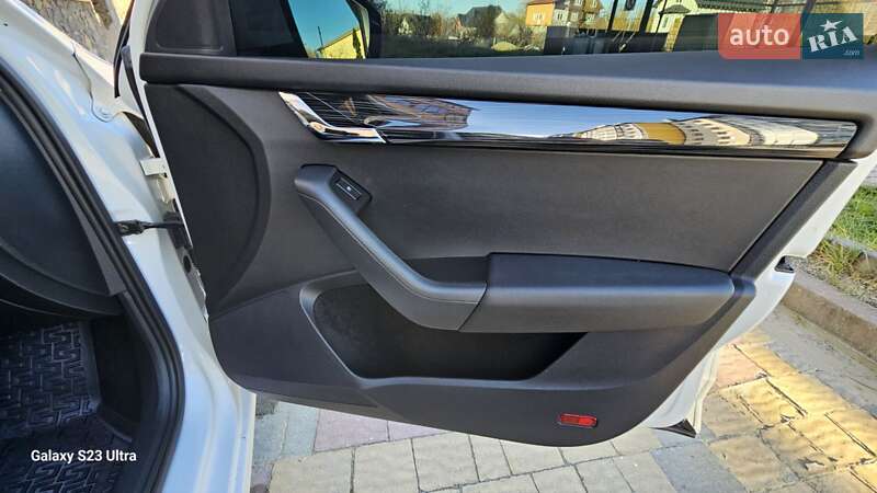 Універсал Skoda Octavia 2017 в Надвірній