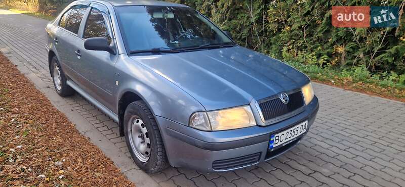 Лифтбек Skoda Octavia 2003 в Рудки