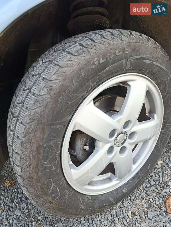 Універсал Skoda Octavia 2002 в Хмельницькому