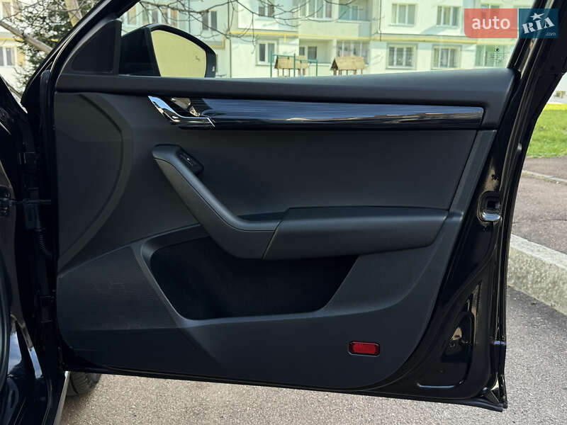 Универсал Skoda Octavia 2019 в Дрогобыче