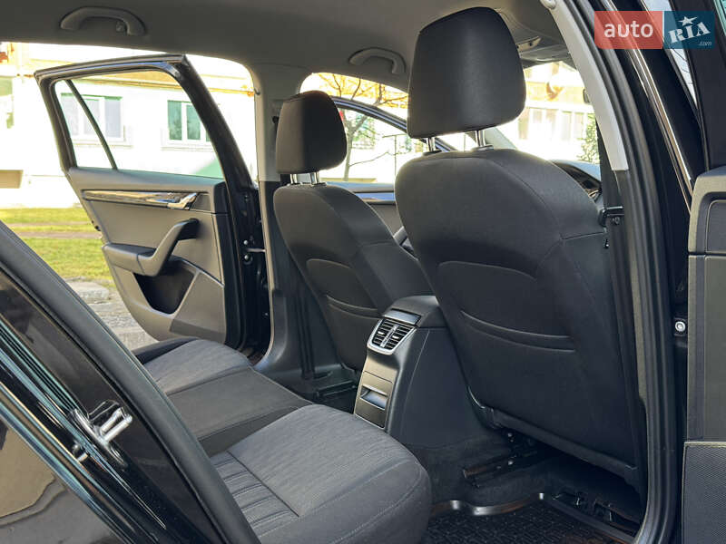 Универсал Skoda Octavia 2019 в Дрогобыче