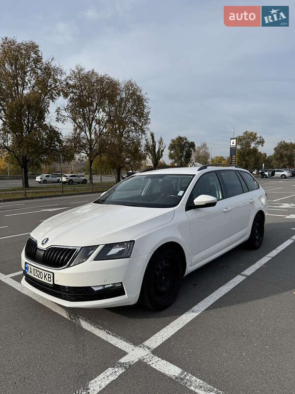 Универсал Skoda Octavia 2019 в Киеве фото 3 Универсал Skoda Octavia 2019 в Киеве