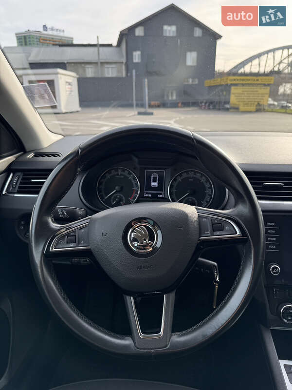 Универсал Skoda Octavia 2019 в Киеве фото 16 Универсал Skoda Octavia 2019 в Киеве