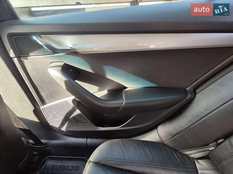 Универсал Skoda Octavia 2015 в Киеве