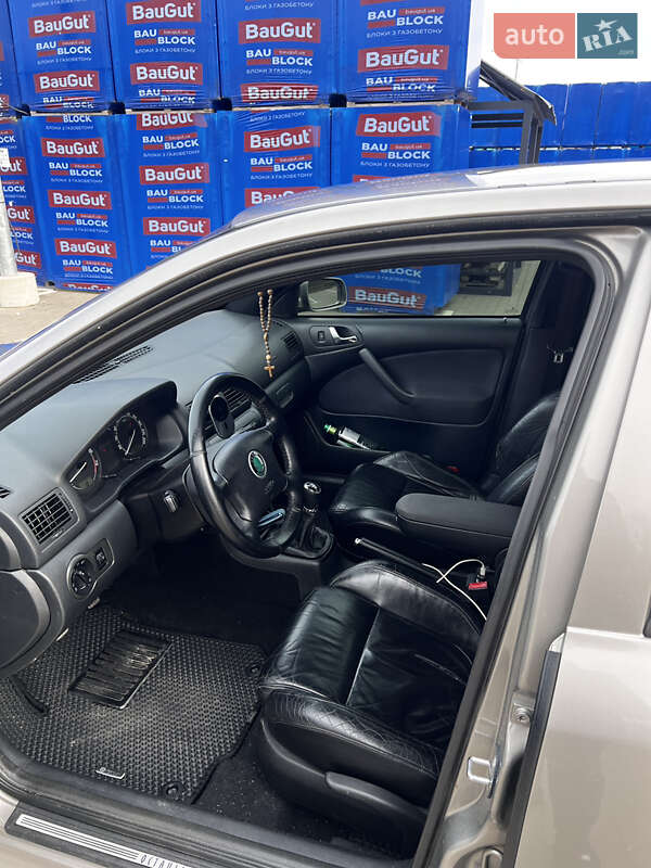 Лифтбек Skoda Octavia 2008 в Киеве