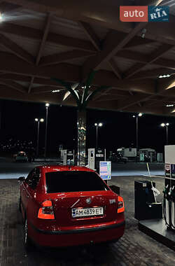 Лифтбек Skoda Octavia 2005 в Коростышеве