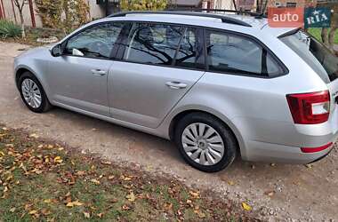 Універсал Skoda Octavia 2016 в Нововолинську