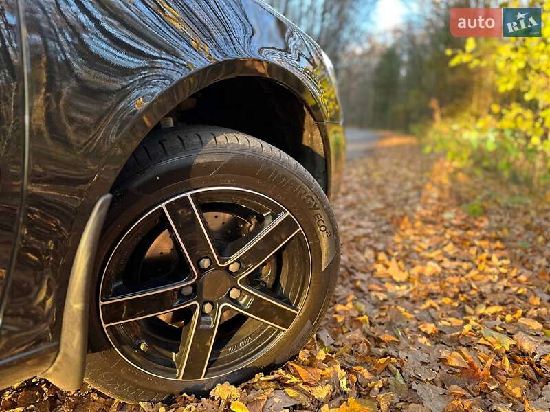 Лифтбек Skoda Octavia 2012 в Виннице