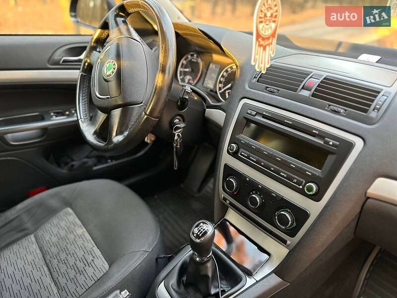 Лифтбек Skoda Octavia 2012 в Виннице