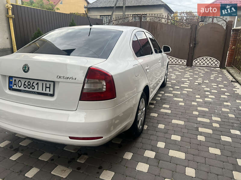 Лифтбек Skoda Octavia 2012 в Мукачево фото 29 Лифтбек Skoda Octavia 2012 в Мукачево