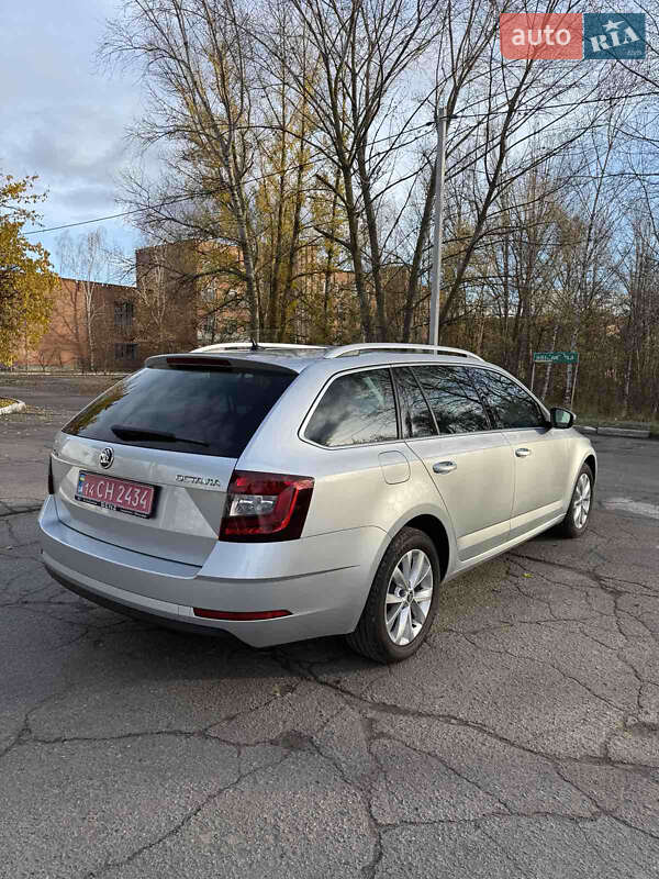 Универсал Skoda Octavia 2020 в Полтаве фото 5 Универсал Skoda Octavia 2020 в Полтаве