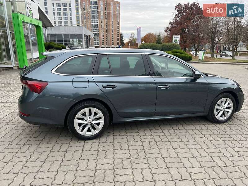 Универсал Skoda Octavia 2021 в Луцке