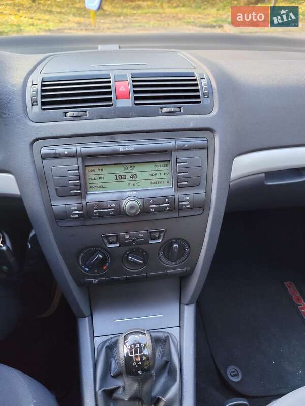 Лифтбек Skoda Octavia 2005 в Полтаве