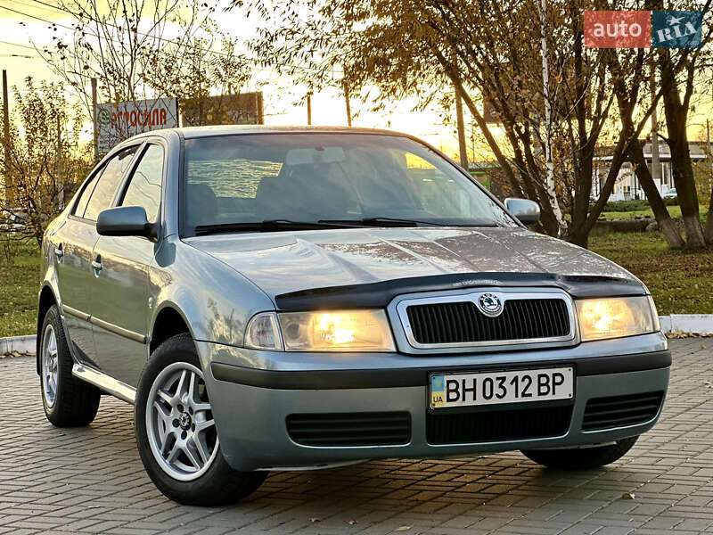 Лифтбек Skoda Octavia 2006 в Кропивницком
