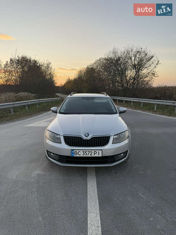 Универсал Skoda Octavia 2015 в Львове фото Универсал Skoda Octavia 2015 в Львове