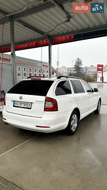 Универсал Skoda Octavia 2012 в Мукачево