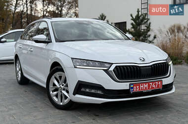 Универсал Skoda Octavia 2020 в Луцке