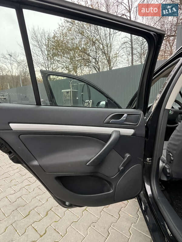Универсал Skoda Octavia 2005 в Дрогобыче